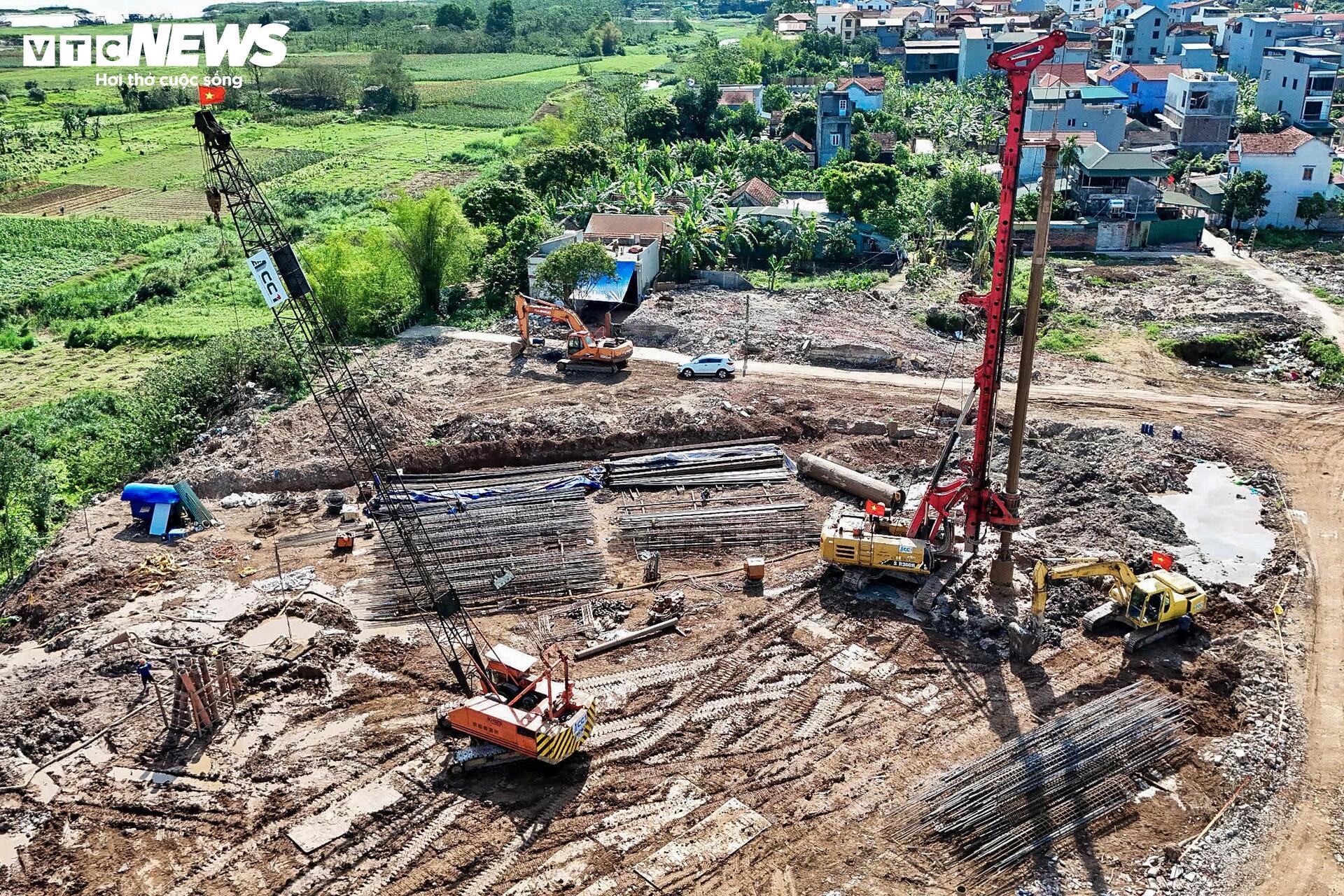 Cận cảnh Vành đai 4 phía Tây Hà Nội sau 2 năm thi công- Ảnh 7.